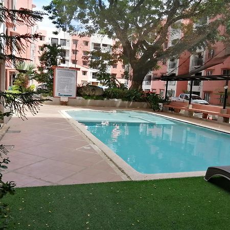 Condo Azur Suites B207 Near Airport, Netflix, Stylish, Cozy With Swimming Pool Lapu-Lapu City Eksteriør bilde