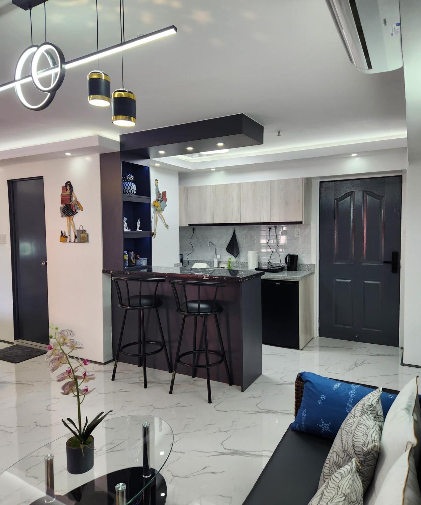 Condo Azur Suites B207 Near Airport, Netflix, Stylish, Cozy With Swimming Pool Lapu-Lapu City Eksteriør bilde